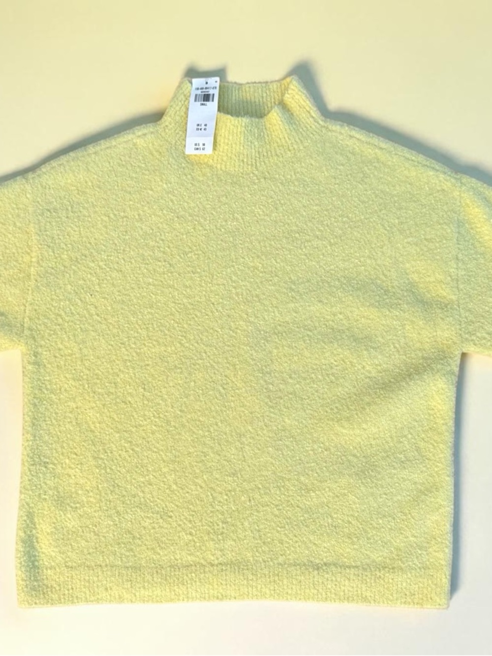 ✨ABERCROMBIE & FITCH✨
Boucle Mockneck Sweater - Picture 4 of 9